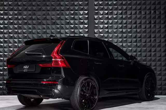 Volvo XC60 (2021) thumbnail 4