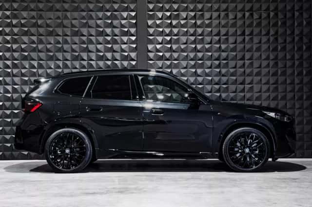 BMW X1 (2025) thumbnail 2