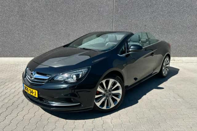 Opel Cascada (2016) thumbnail 1
