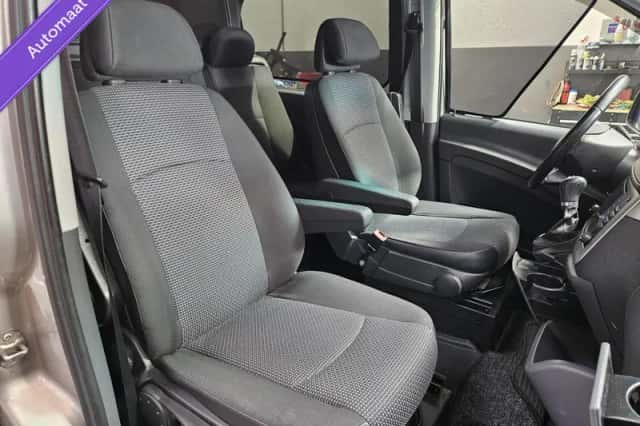 Mercedes-Benz Vito (2011) thumbnail 4