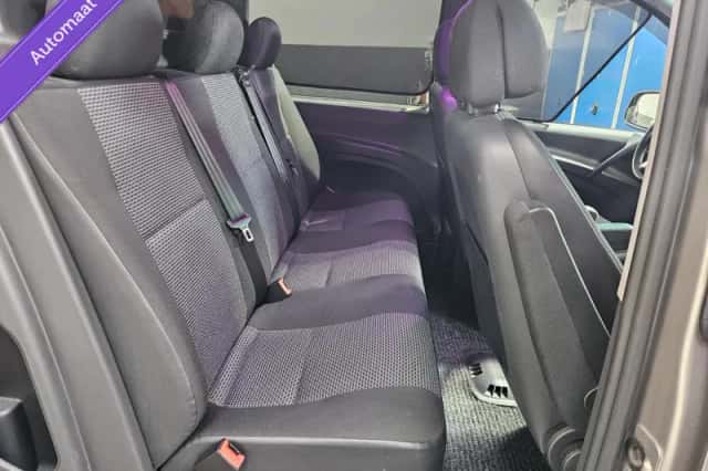 Mercedes-Benz Vito (2011) thumbnail 6