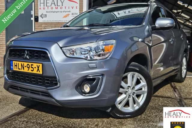 Mitsubishi ASX (2015) thumbnail 1