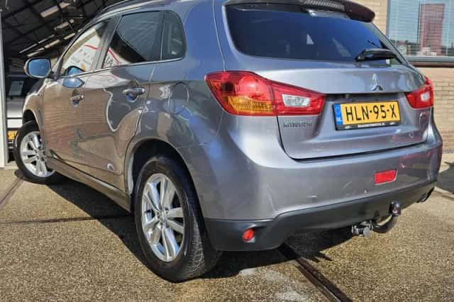 Mitsubishi ASX (2015) thumbnail 5