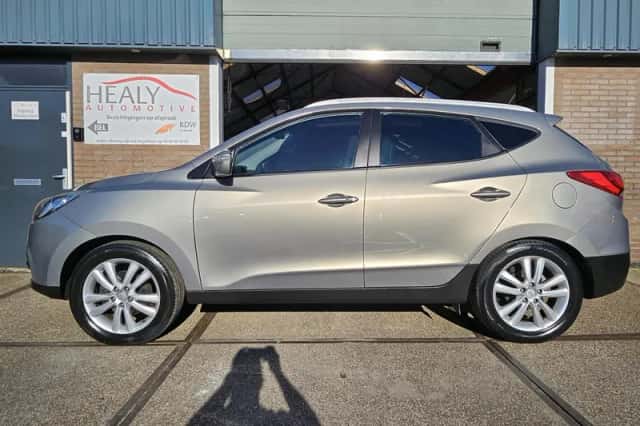Hyundai ix35 (2011) thumbnail 3
