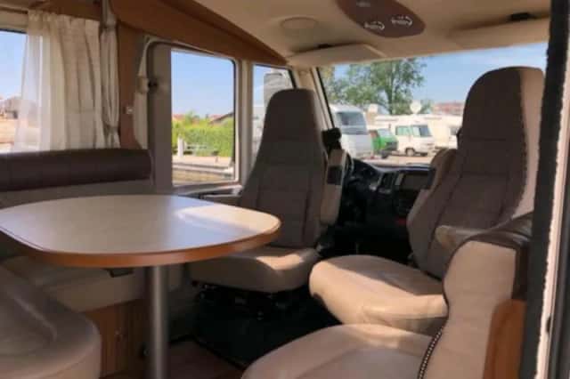Hymer B 588 (2016) thumbnail 5
