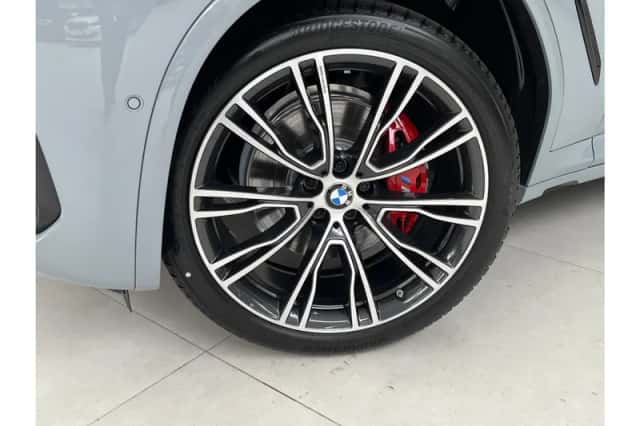 BMW X4 (2026) thumbnail 3