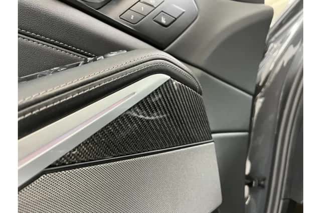 BMW X5 (2024) thumbnail 5