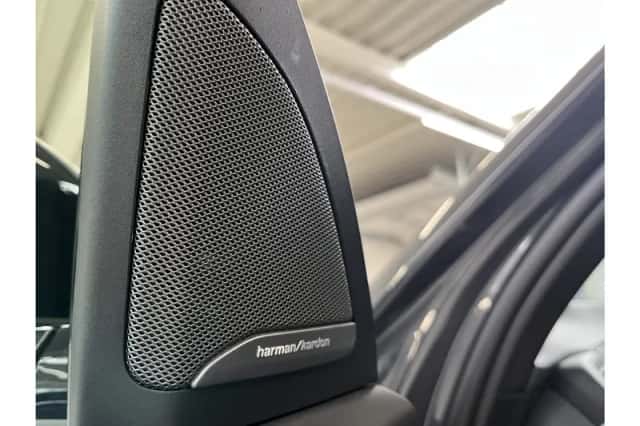 BMW X5 (2024) thumbnail 6