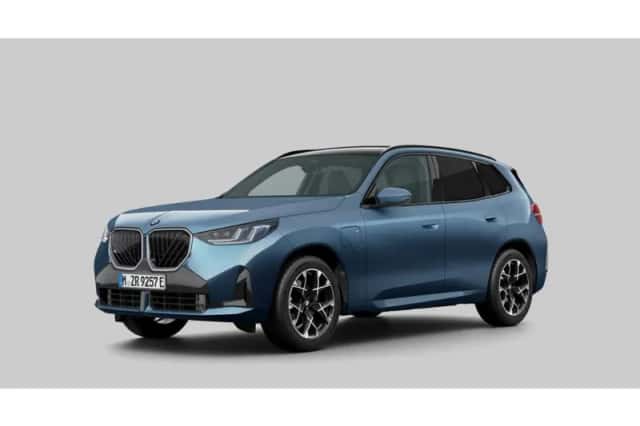 BMW X3 (2026) thumbnail 3