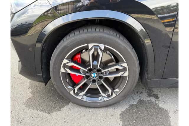 BMW iX1 (2026) thumbnail 3
