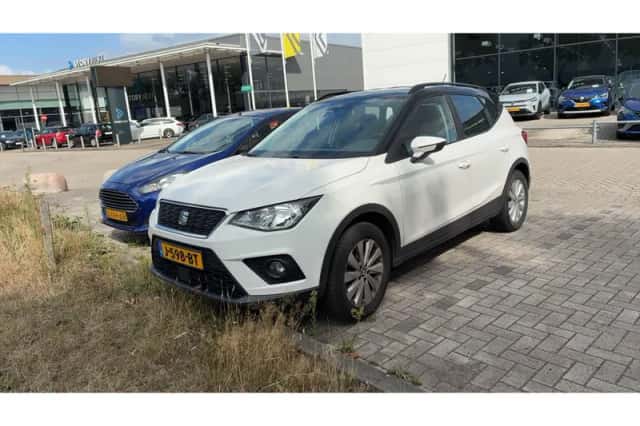 SEAT Arona (2019) thumbnail 1