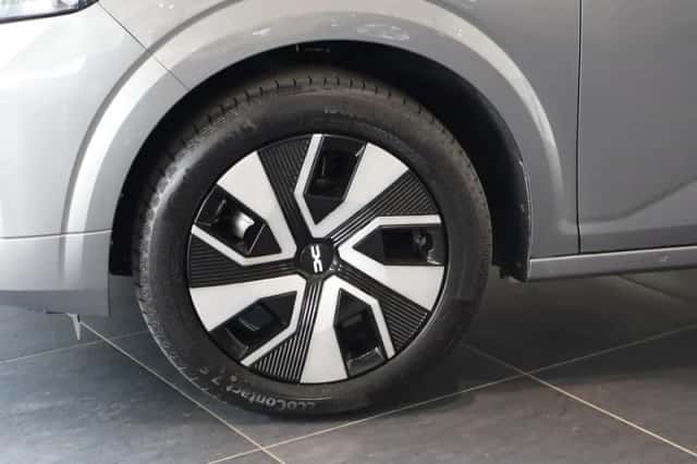 Dacia Sandero (0) thumbnail 5
