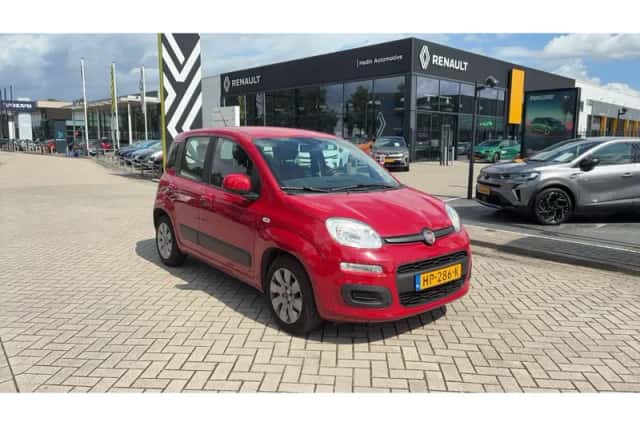 Fiat Panda (2015) thumbnail 5
