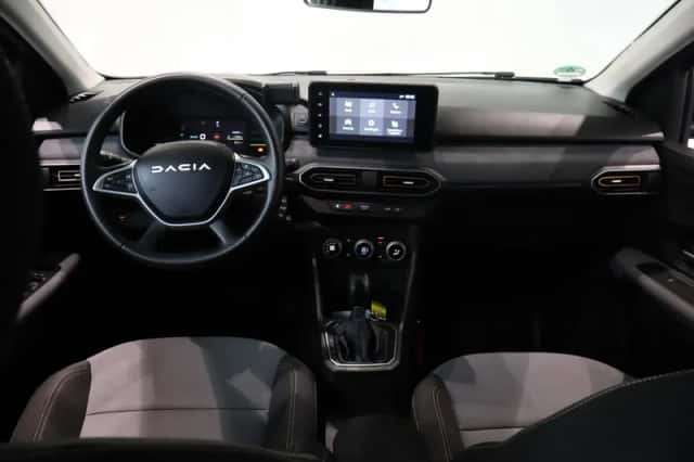 Dacia Jogger (2024) thumbnail 3