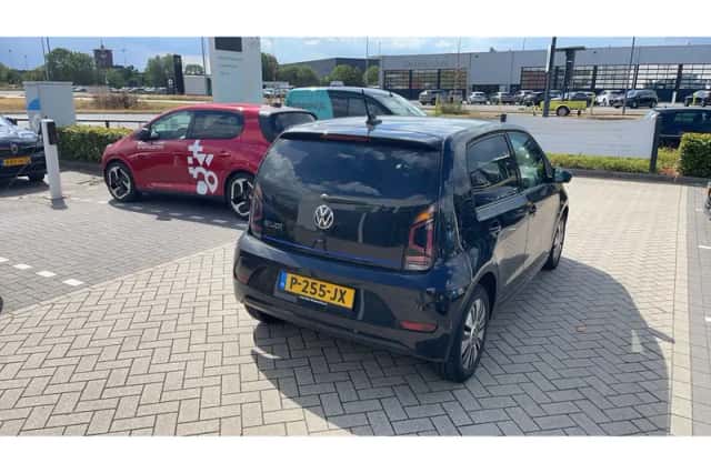 Volkswagen e-Up! (2021) thumbnail 4