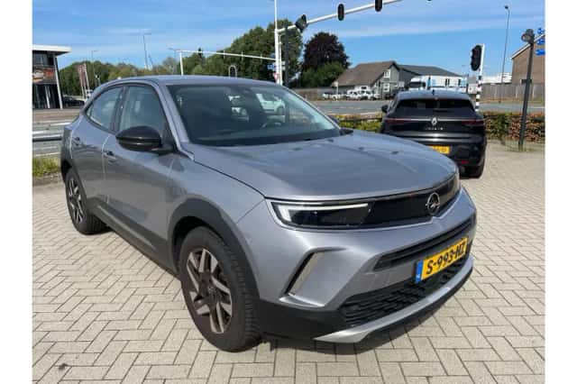 Opel Mokka (2023) thumbnail 2