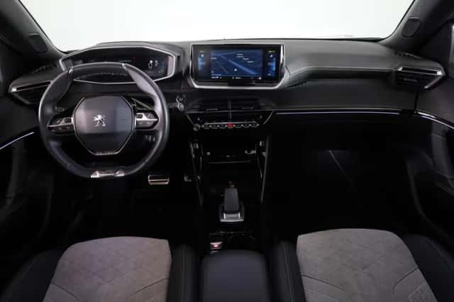 Peugeot e-2008 (2021) thumbnail 3