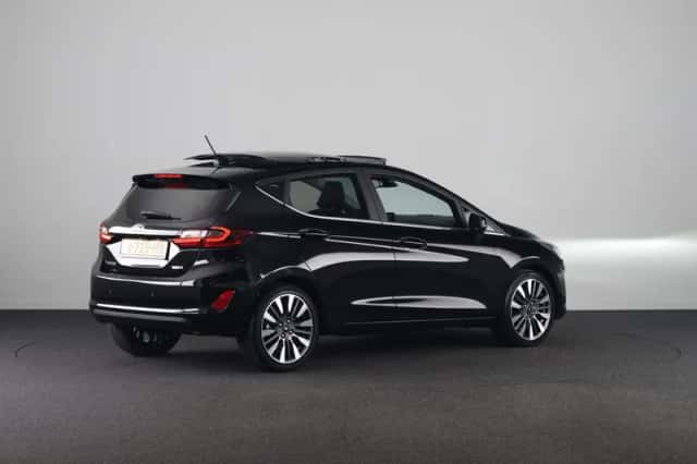 Ford Fiesta (2022) thumbnail 2