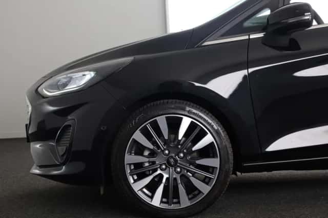 Ford Fiesta (2022) thumbnail 5