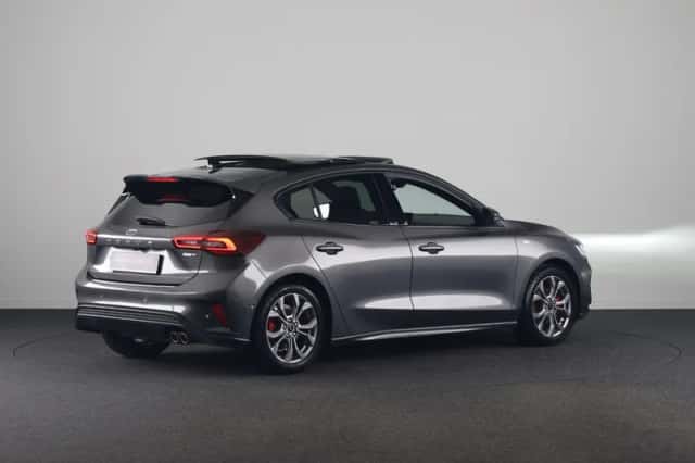 Ford Focus (2023) thumbnail 6