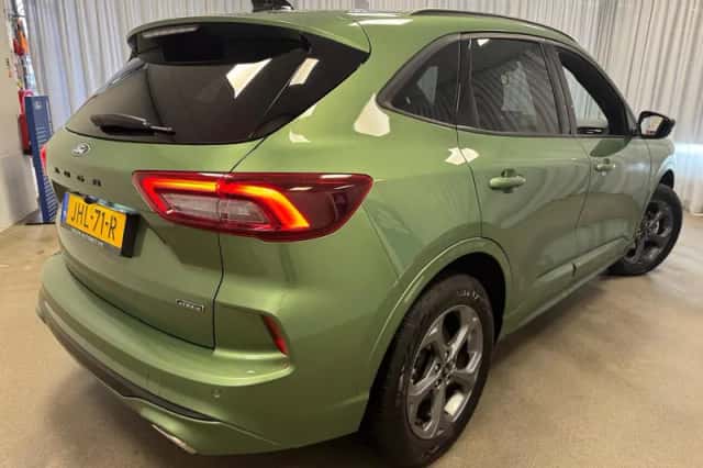 Ford Kuga (2025) thumbnail 2