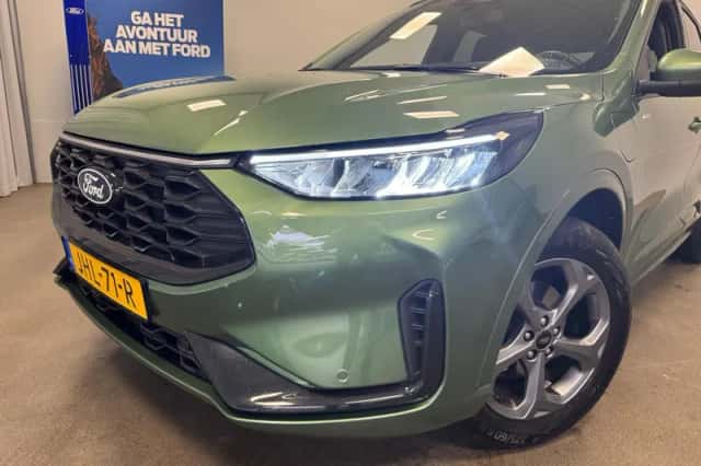 Ford Kuga (2025) thumbnail 6