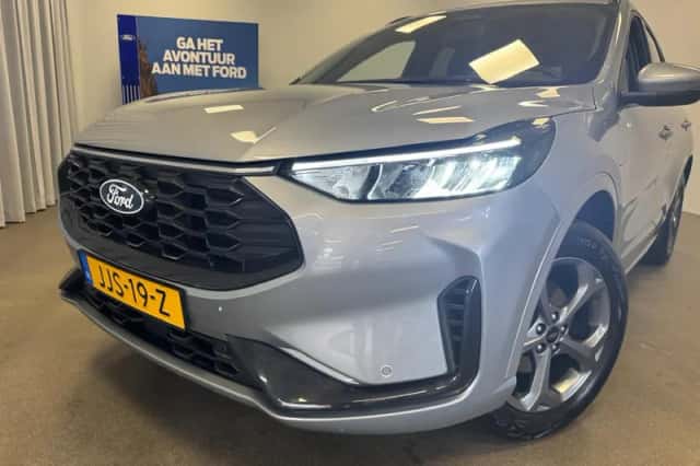 Ford Kuga (2025) thumbnail 6