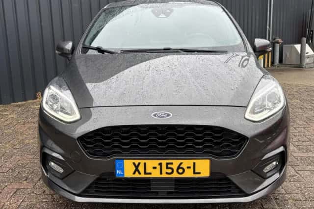 Ford Fiesta (2019) thumbnail 2