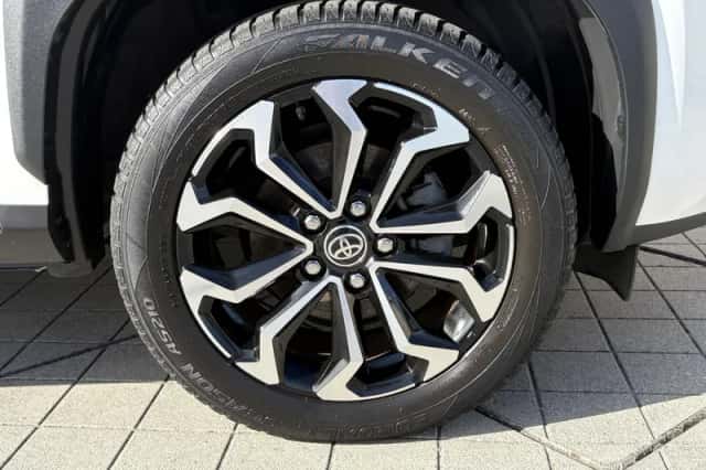 Toyota Yaris Cross (2023) thumbnail 5