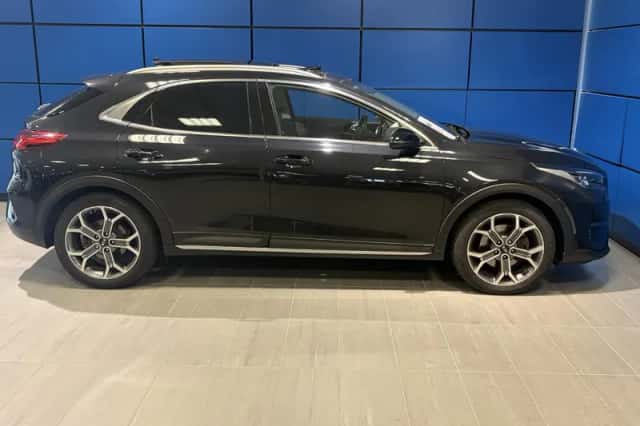 Kia XCeed (2021) thumbnail 4