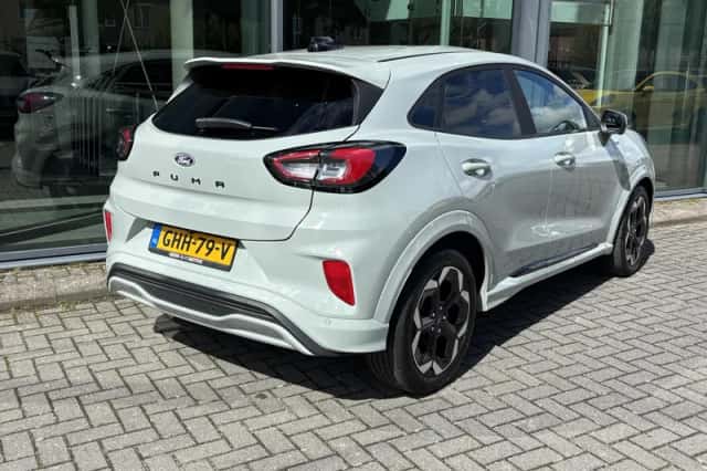 Ford Puma (2024) thumbnail 2