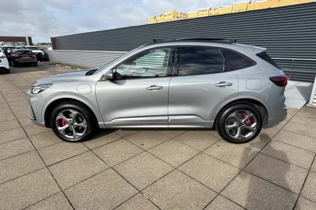 Ford Kuga (2026) thumbnail 5