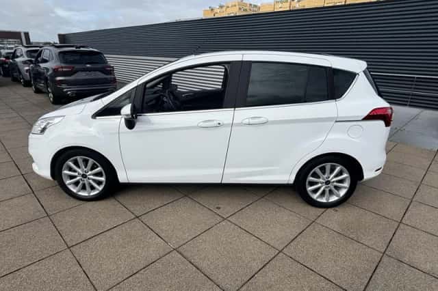 Ford B-Max (2015) thumbnail 2