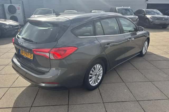 Ford Focus (2019) thumbnail 4