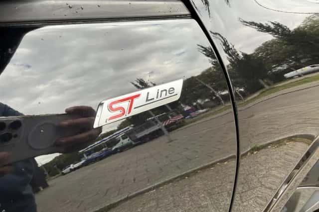 Ford Kuga (2023) thumbnail 6
