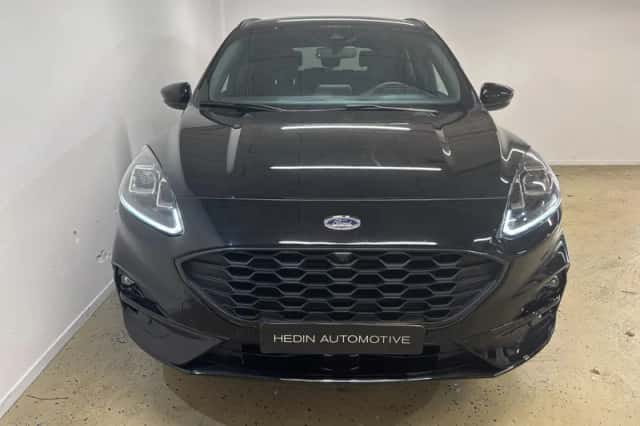 Ford Kuga (2023) thumbnail 5