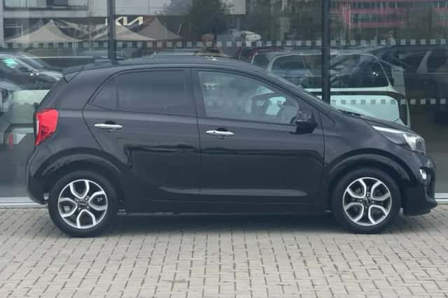 Kia Picanto (2023) thumbnail 4