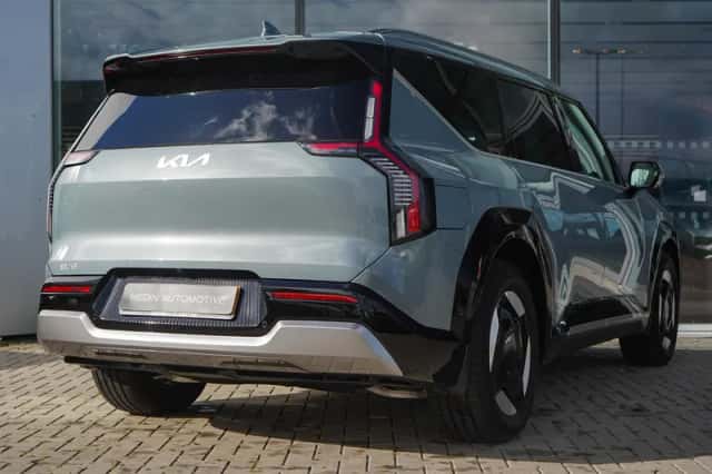 Kia EV9 (2024) thumbnail 6