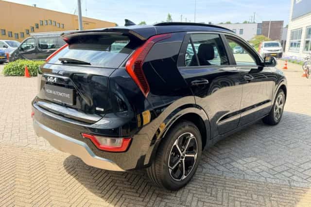 Kia Niro (2023) thumbnail 2
