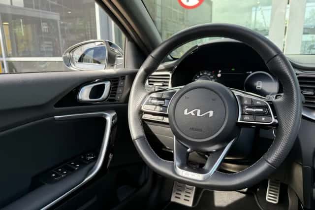 Kia Proceed (2025) thumbnail 5