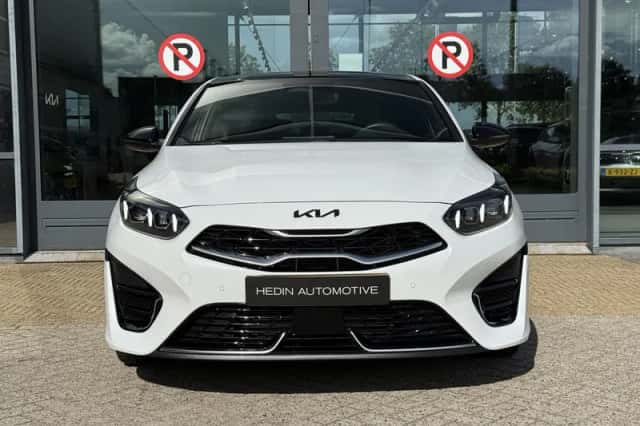Kia Proceed (2025) thumbnail 6