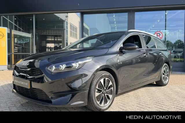 Kia Ceed Sportswagon (2025) thumbnail 1