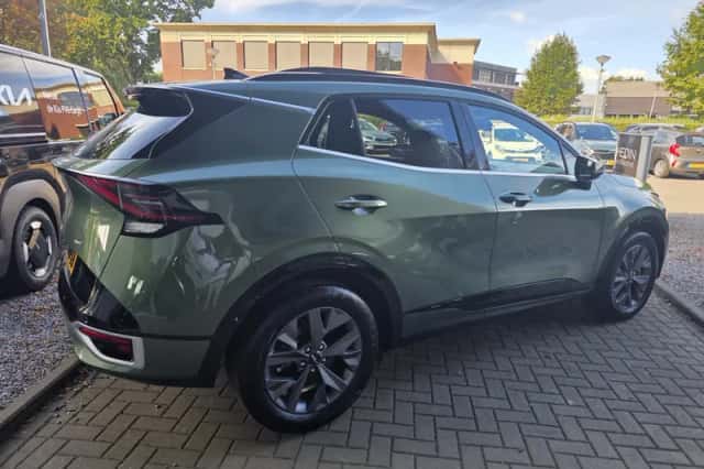 Kia Sportage (2022) thumbnail 4