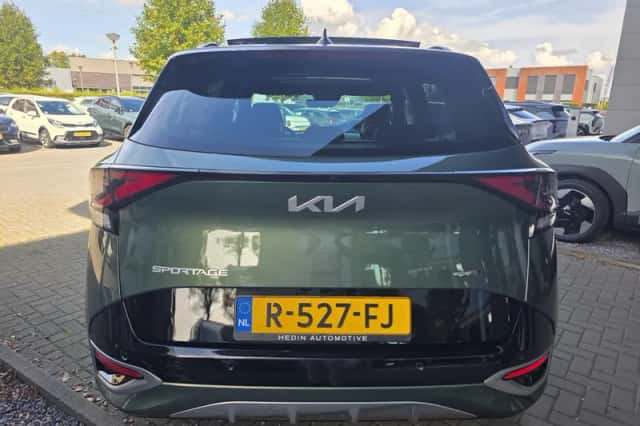 Kia Sportage (2022) thumbnail 5