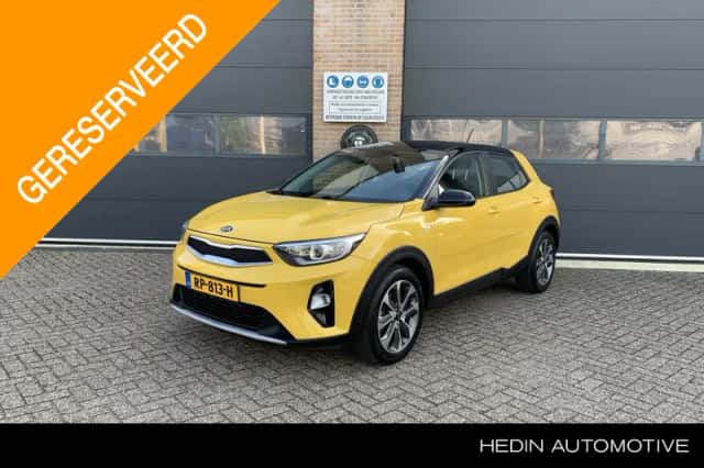 Kia Stonic (2018) thumbnail 1