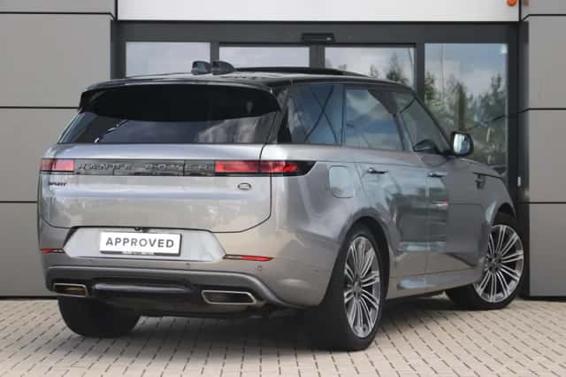 Land Rover Range Rover Sport (2023) thumbnail 2