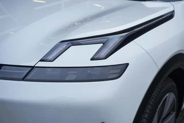 Lynk & Co 08 (2026) thumbnail 4
