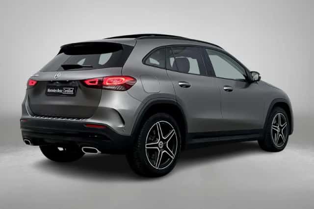 Mercedes-Benz GLA-Klasse (2022) thumbnail 2