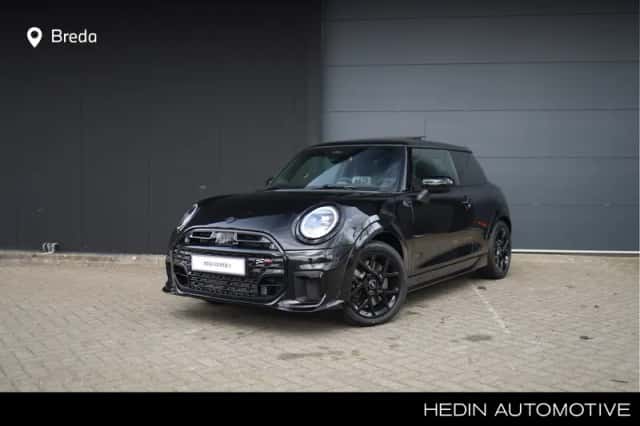 MINI Cooper (2026) thumbnail 1