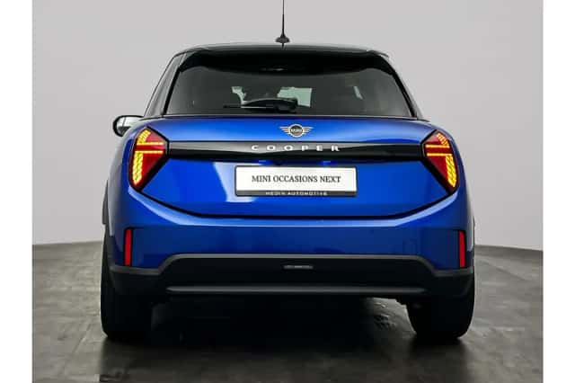 MINI Cooper (2025) thumbnail 4